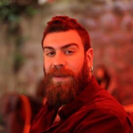 Bir Çay İçimi Sürede