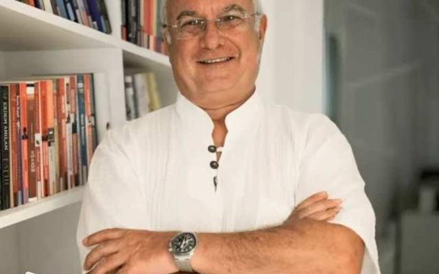 Osman Balcıgil, Cumhuriyet Gibi Bir Kadın Nahit Hanım